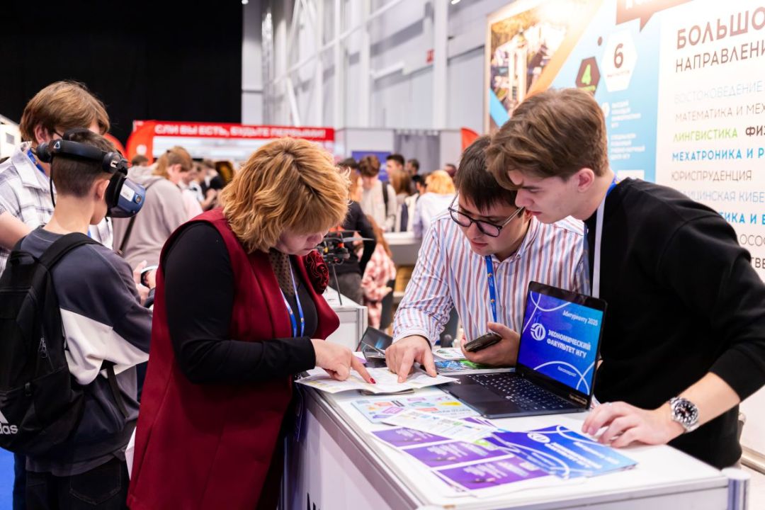 «Учебная Сибирь–2025»: 15 147 посетителей, 120 участников, 209 спикеров и тысячи решений для тех, кто формирует будущее образования