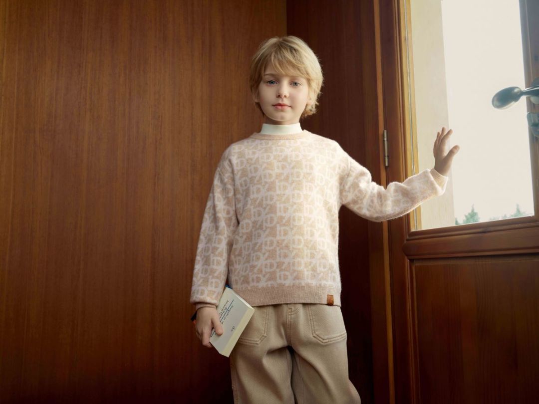 Balabala представляет коллекцию одежды из шерсти мериноса для тех, кто с детства окружен безупречным вкусом.
