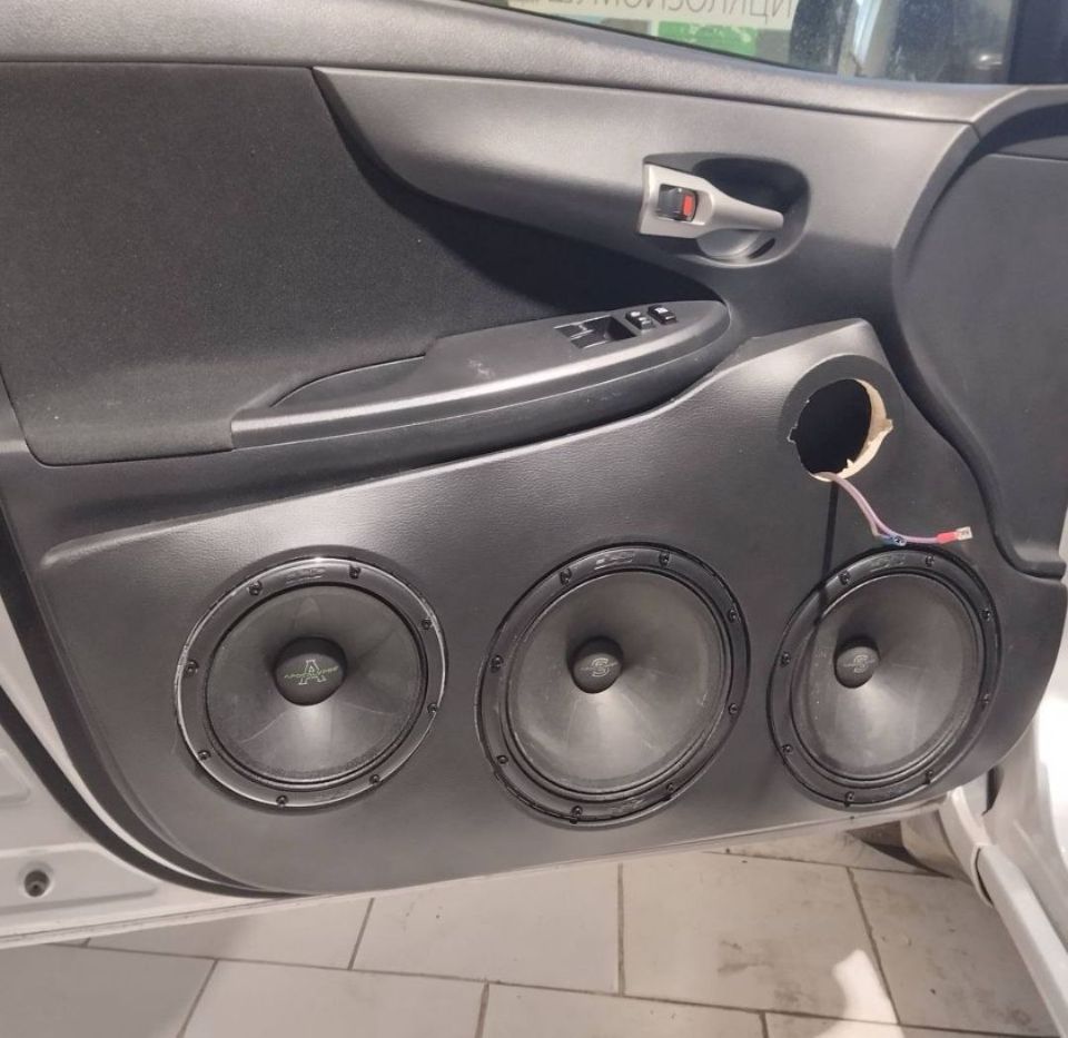 Toyota Corolla E150