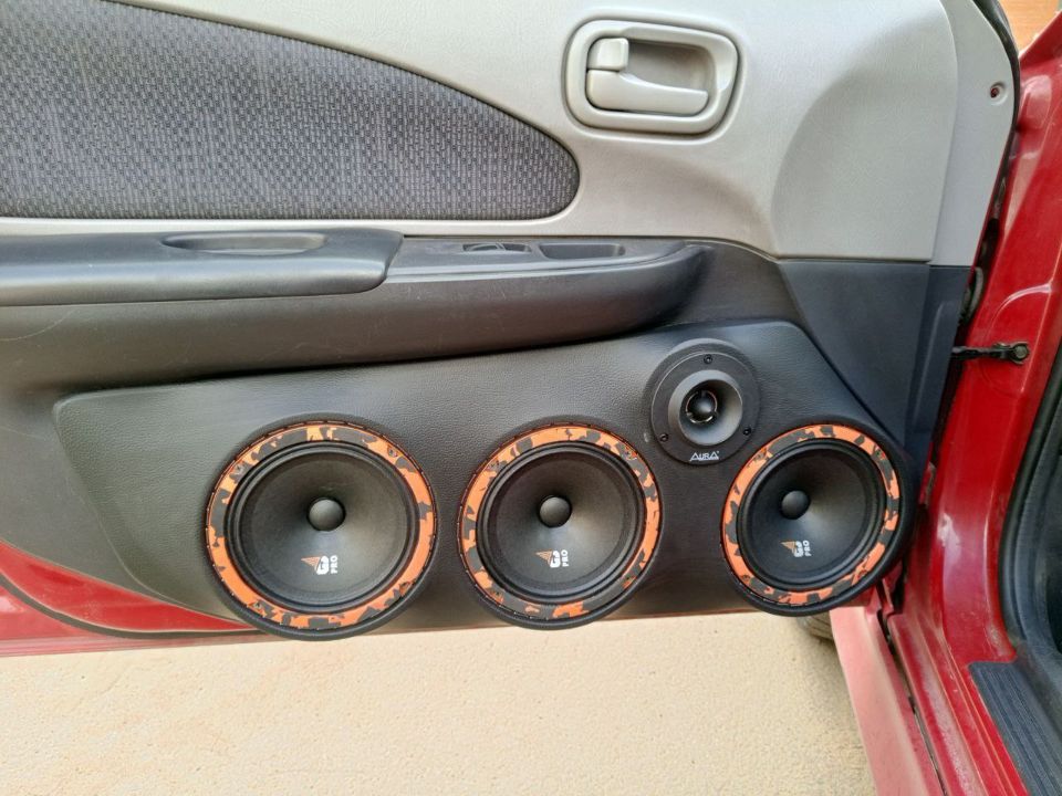 Nissan Sunny Wingroad FB15 Y11