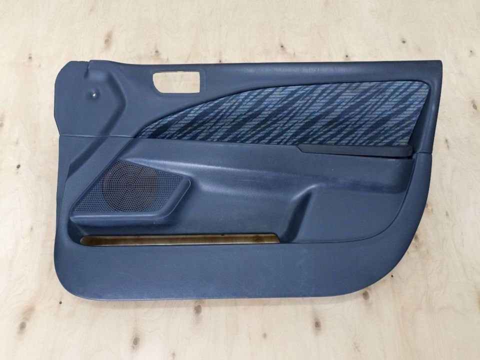 Toyota Carina 7, Corona Premio T210