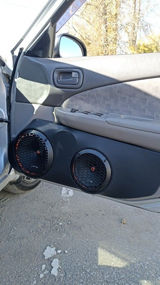 Nissan Sunny Wingroad FB15 Y11