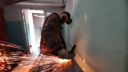 Установка откидного пандуса