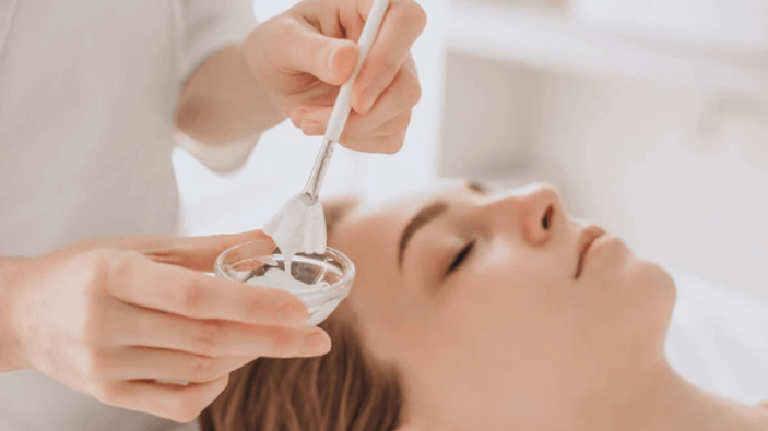 Гликолевый пилинг лица Екатеринбург