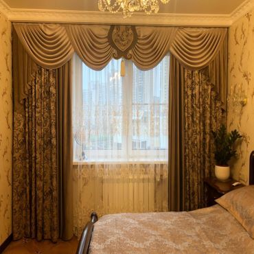 ламбрекен с бандо и составные шторы