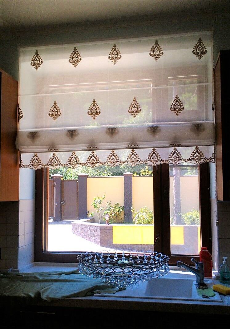 римская штора на кухню