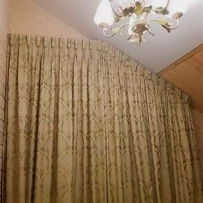 шторы на неправильное косое мансардное окно бокальчики 