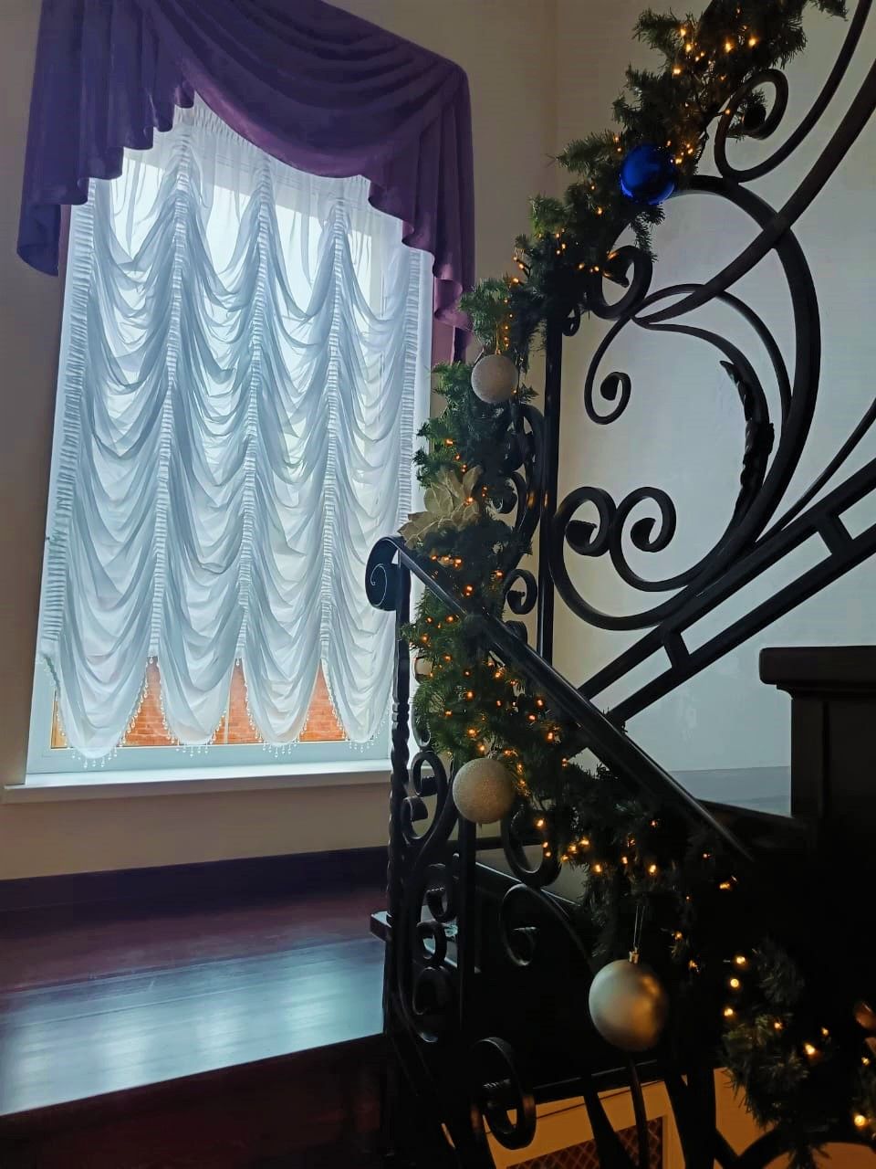 французская штора с ламбрекеном