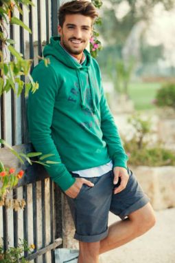 купить одежду оптом для продажи