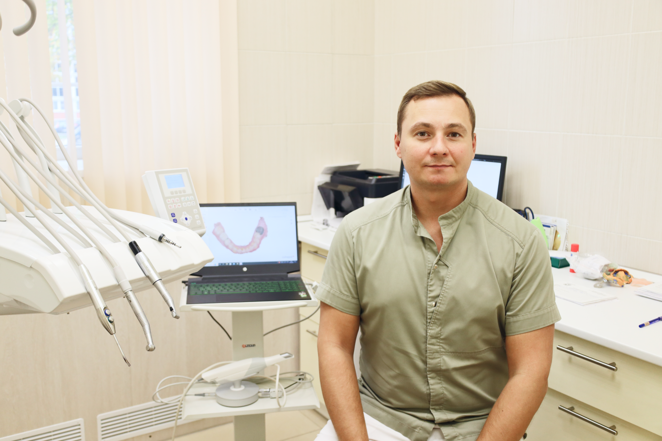 Протезирование зубов в Щелково | Стоматология «Санидент»