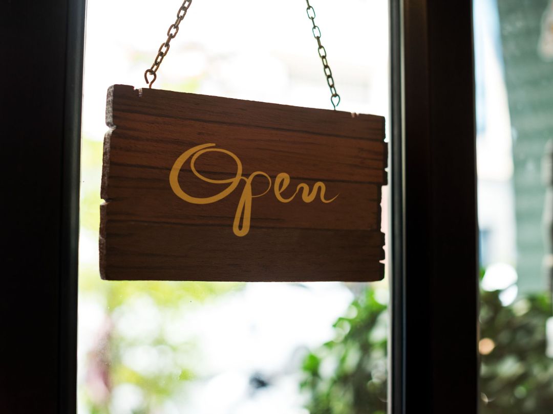 <a href='https://www.freepik.com/photos/mockup'>Mockup photo created by rawpixel.com - www.freepik.com</a>