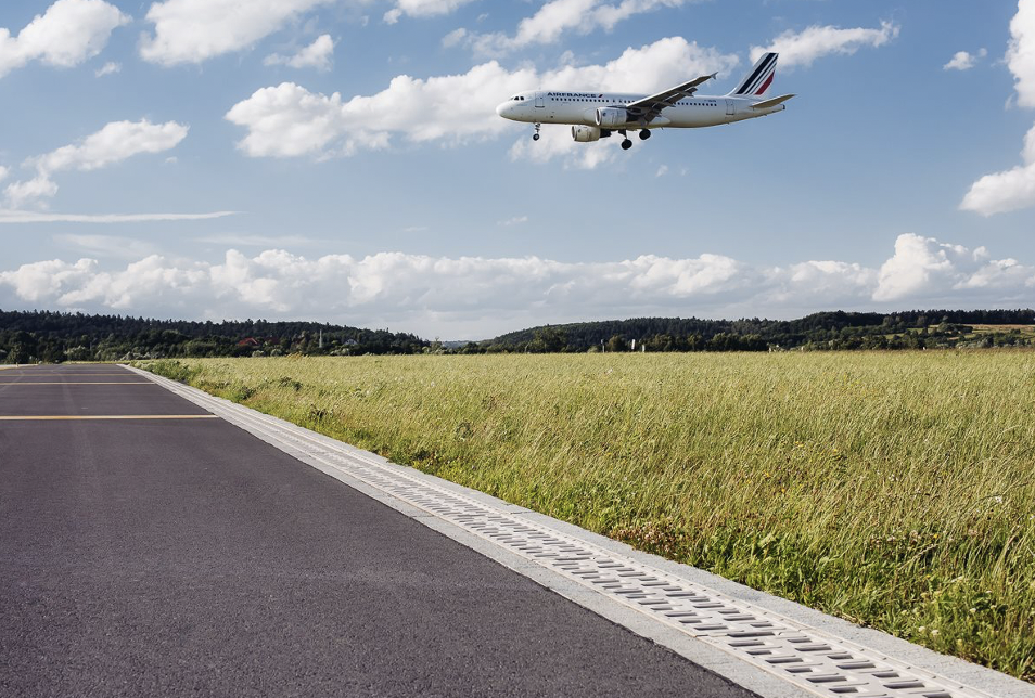 дождеприемные каналы