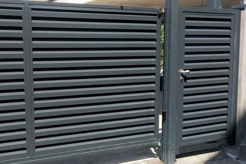 металлические откатные ворота