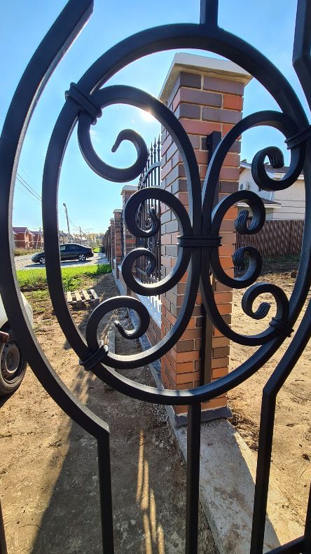 Кованые заборы