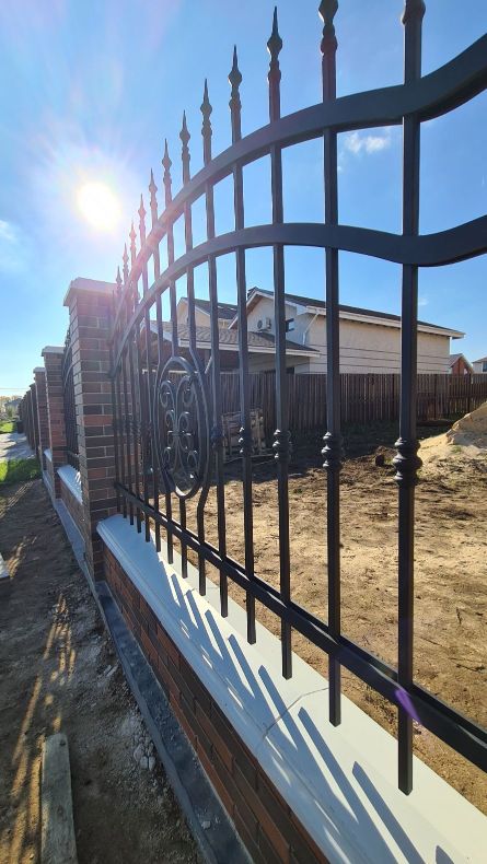 Кованые заборы
