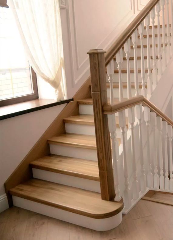 Лестницы из ясеня