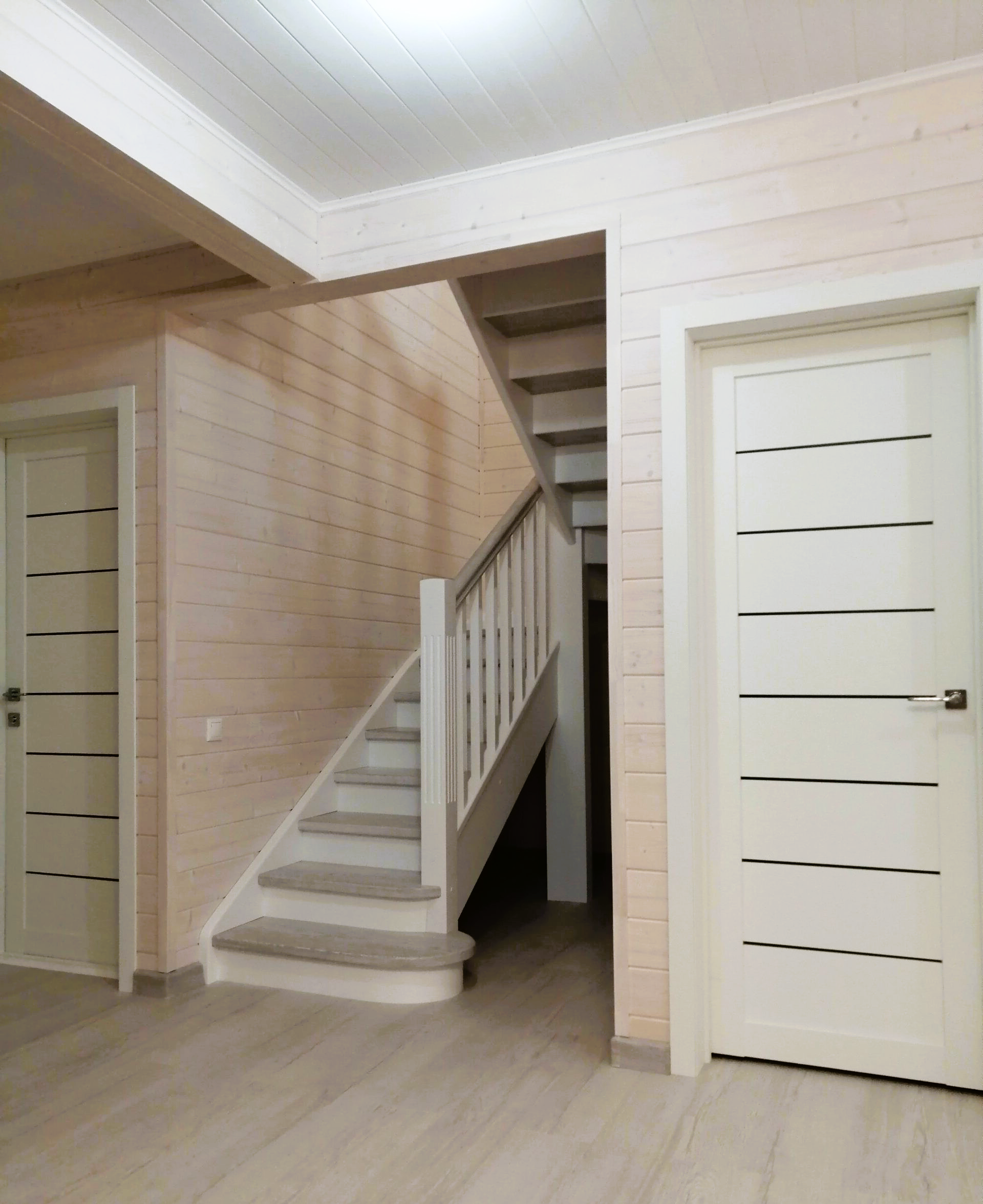 Лестница из ясеня Рыбинск Ярославль