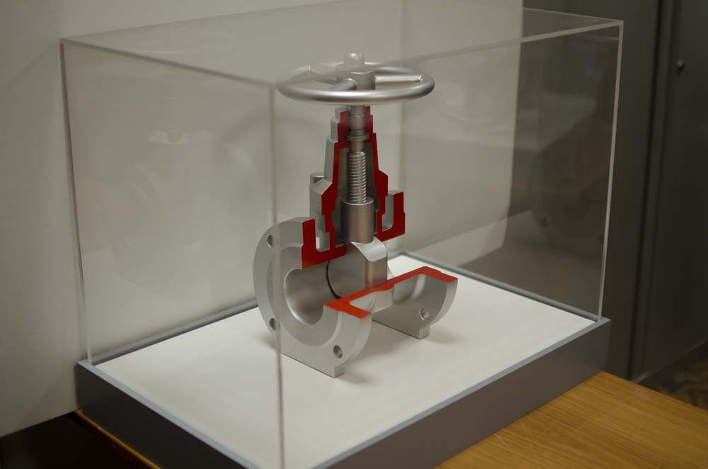 Макет нефтегазового оборудования