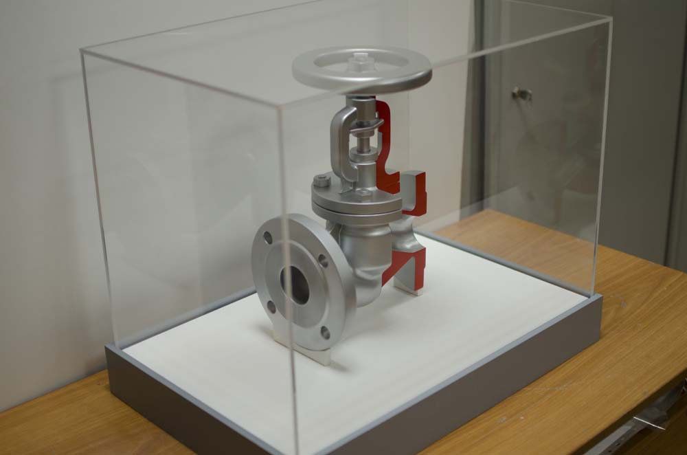 Макет нефтегазового оборудования