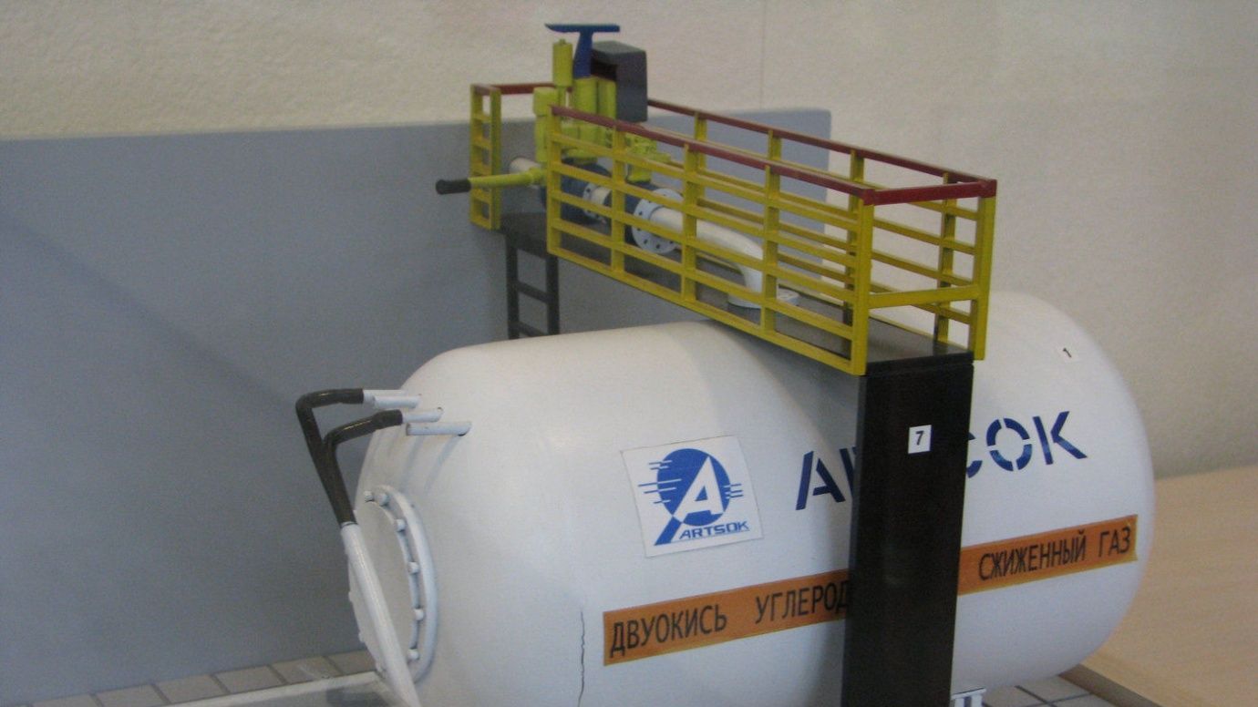 Макет реактивного двигателя