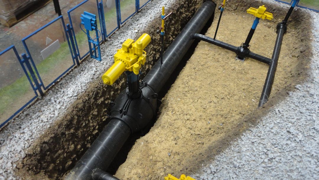 Макет крановой площадки газопровода