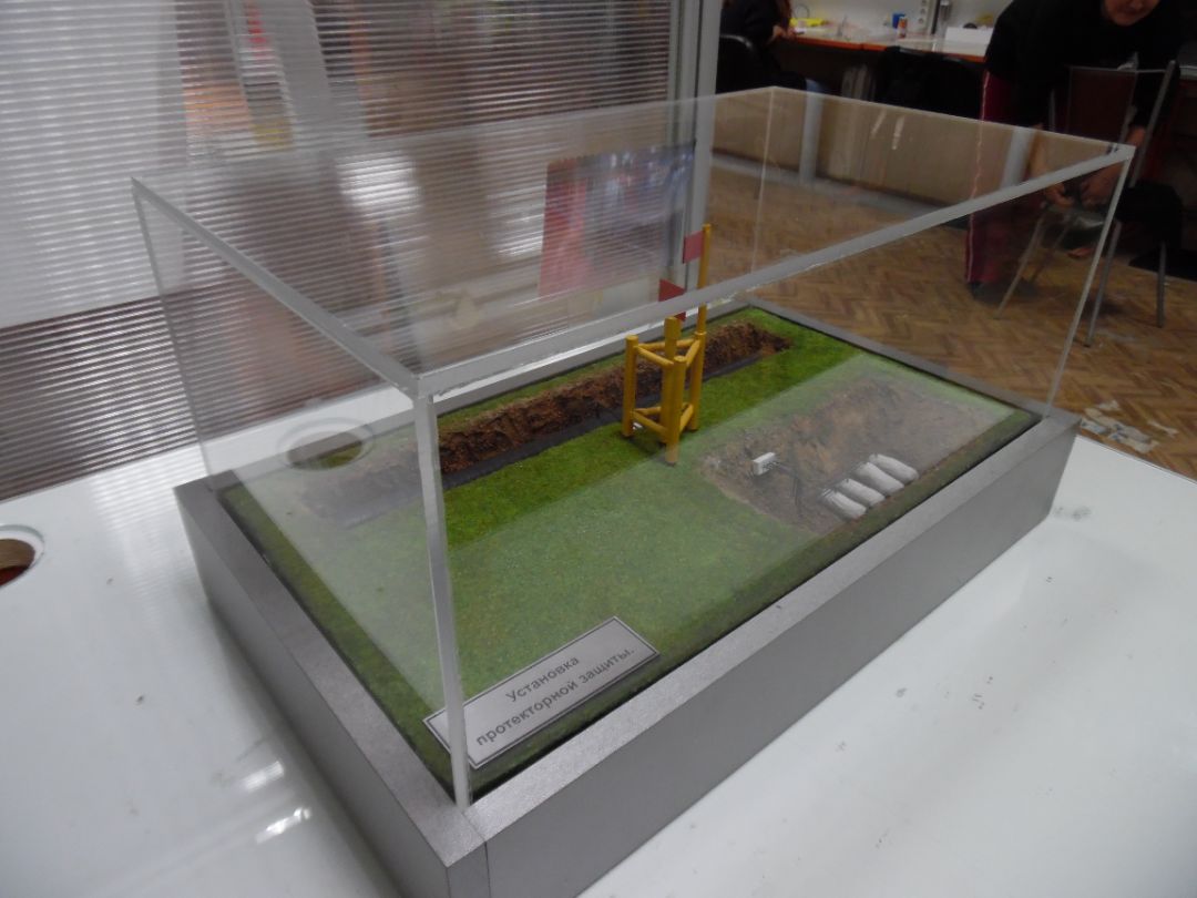 Макет крановой площадки газопровода