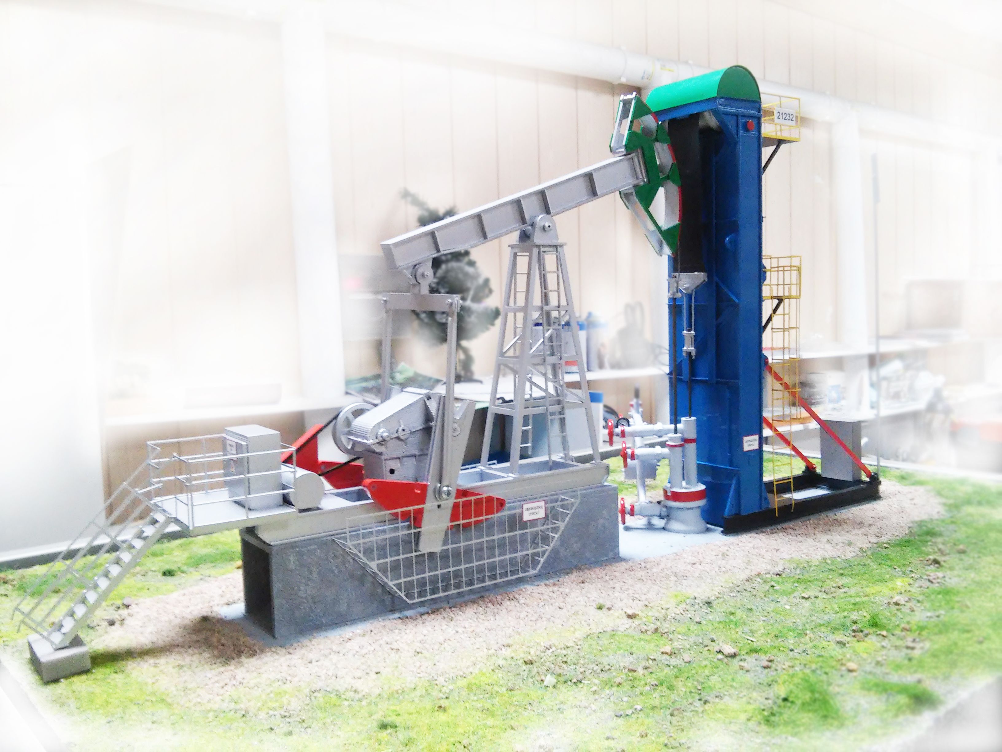 Макет нефтегазового оборудования
