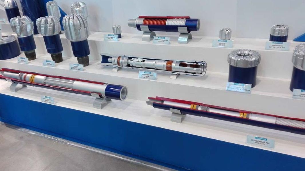 Макет реактивного двигателя