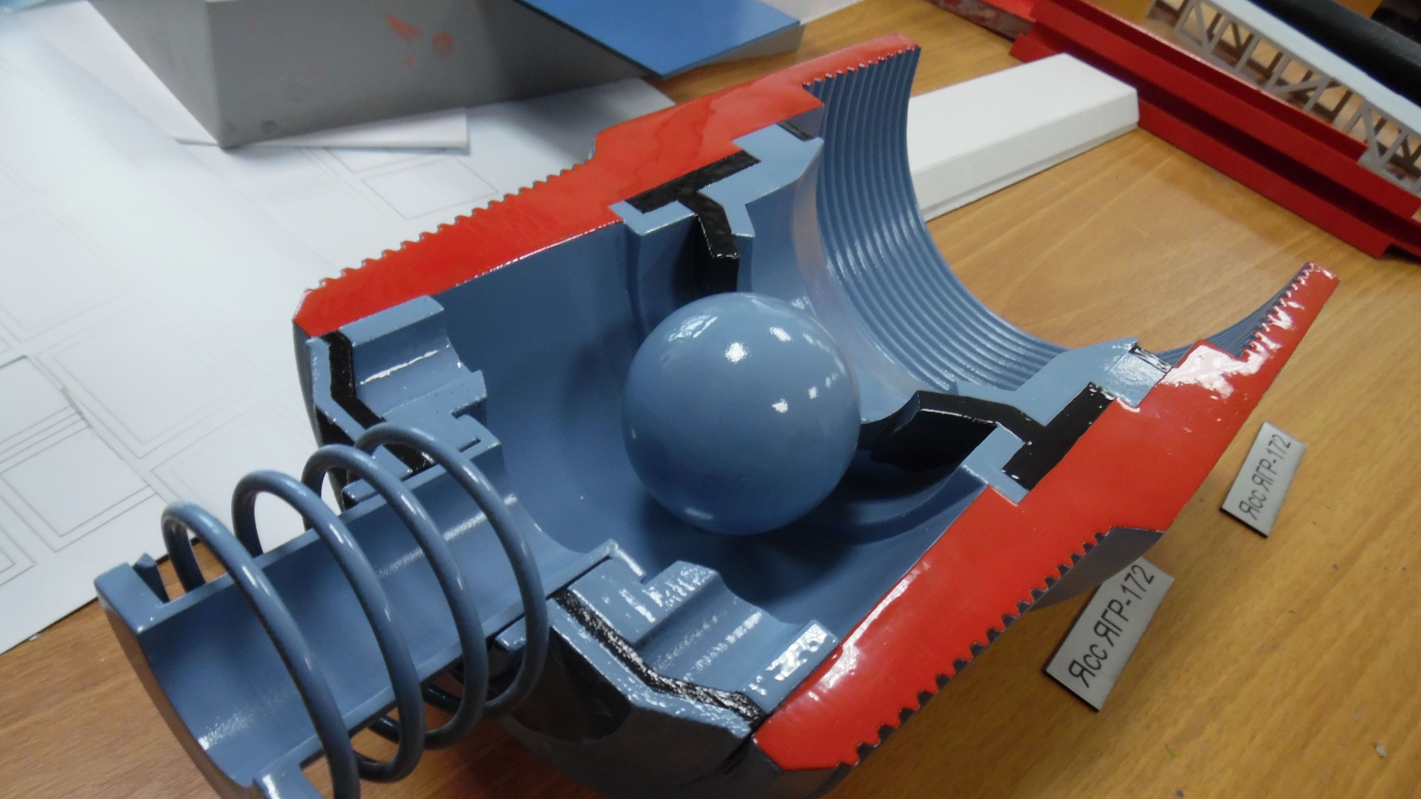 Макет нефтегазового оборудования