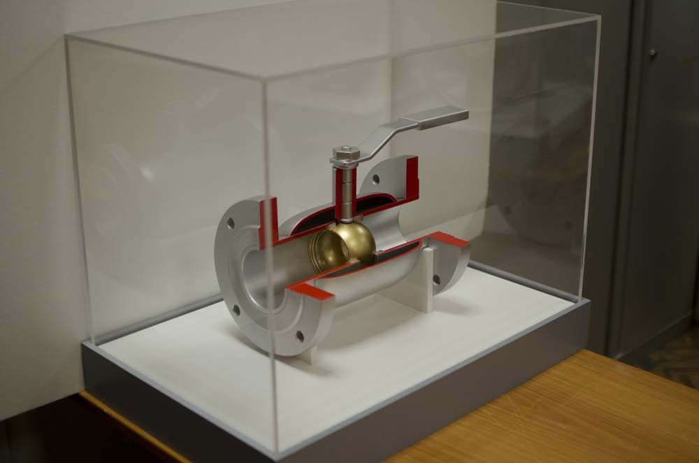 Макет нефтегазового оборудования