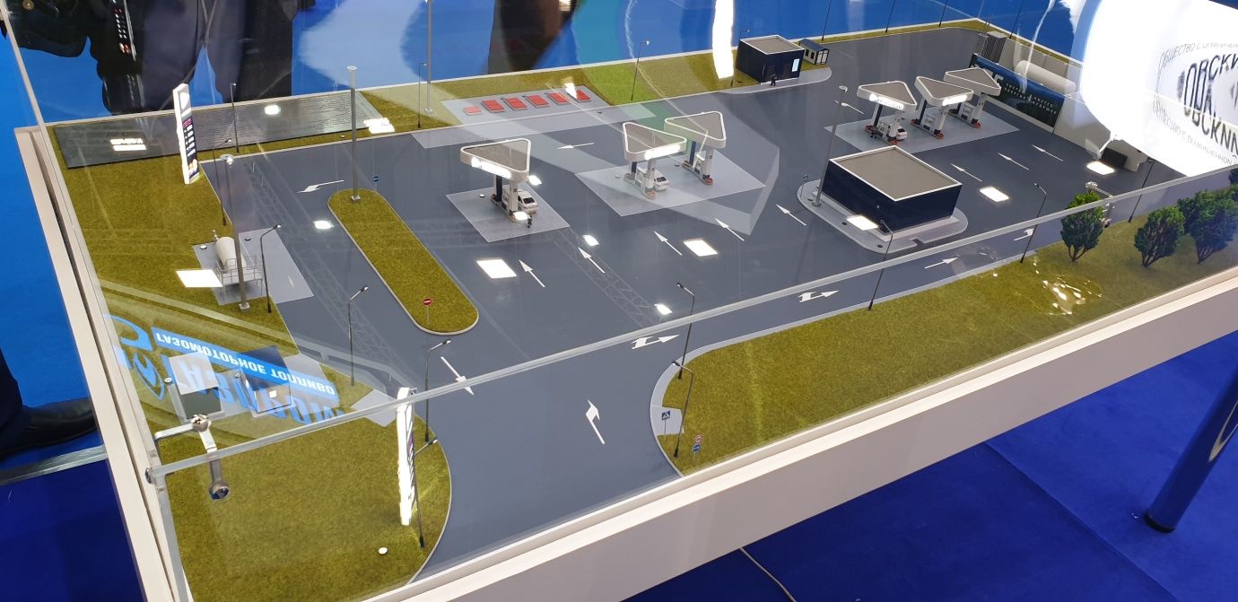 Макет нефтегазового оборудования