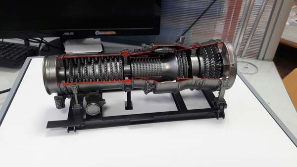 Макет реактивного двигателя