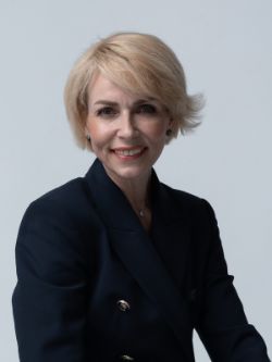 Наталия Намаева - основатель студии танцев Зажигай, СПб