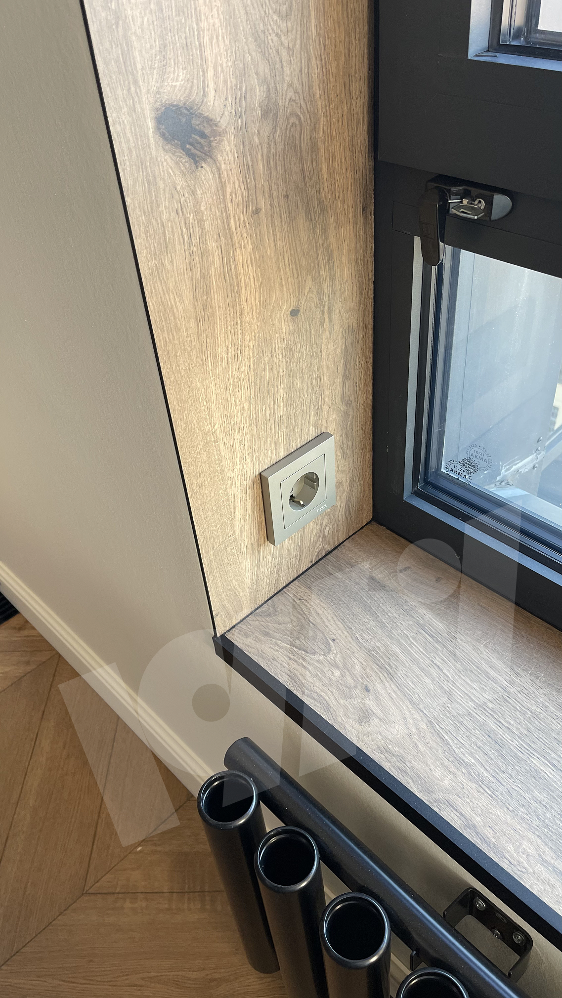 установка подоконника