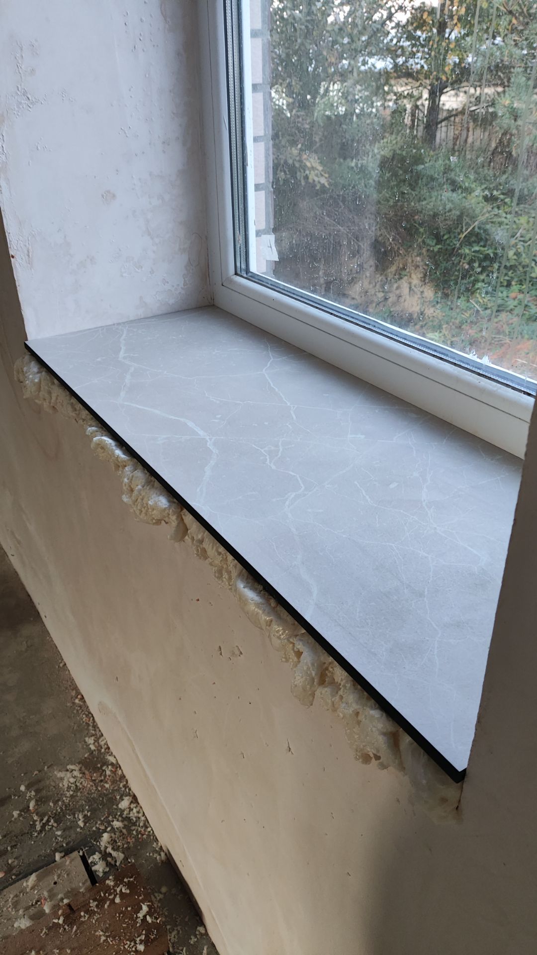 влагостойкий подоконник