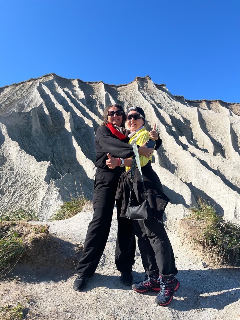 Белые скалы, Черный пляж, Зеркальный пляж, Тихий океан, Итуруп 