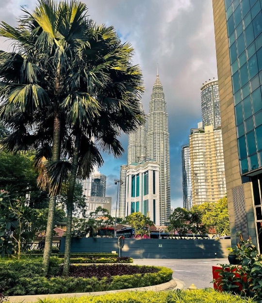 Куала-Лумпур, пещеры Бату, Лангкави, Бали, Реданг, Малайзия