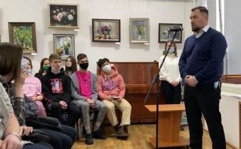 Владимир Гуселетов