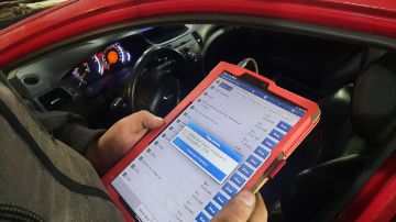 Компьютерная диагностика электрооборудования автомобиля (комплексная проверка)по Санкт-Петербургу и Ленинградской области