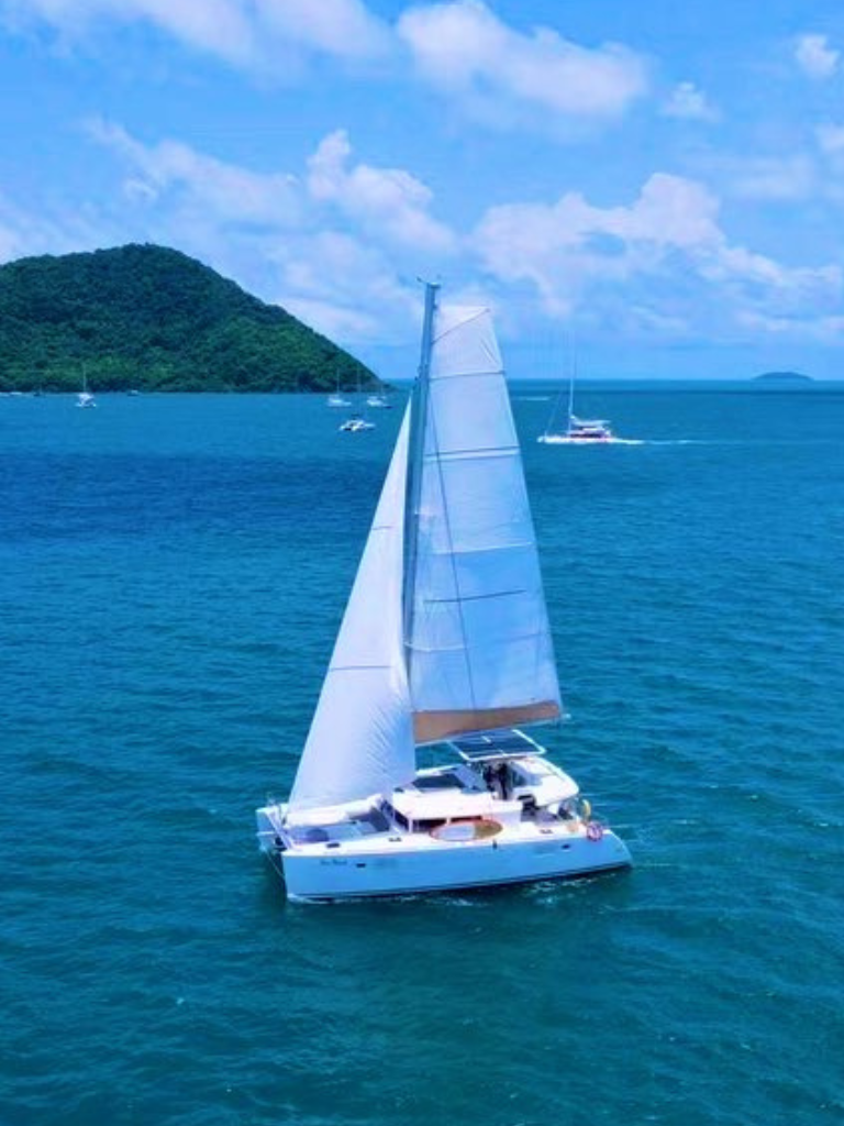Аренда яхты на Пхукете с капитаном