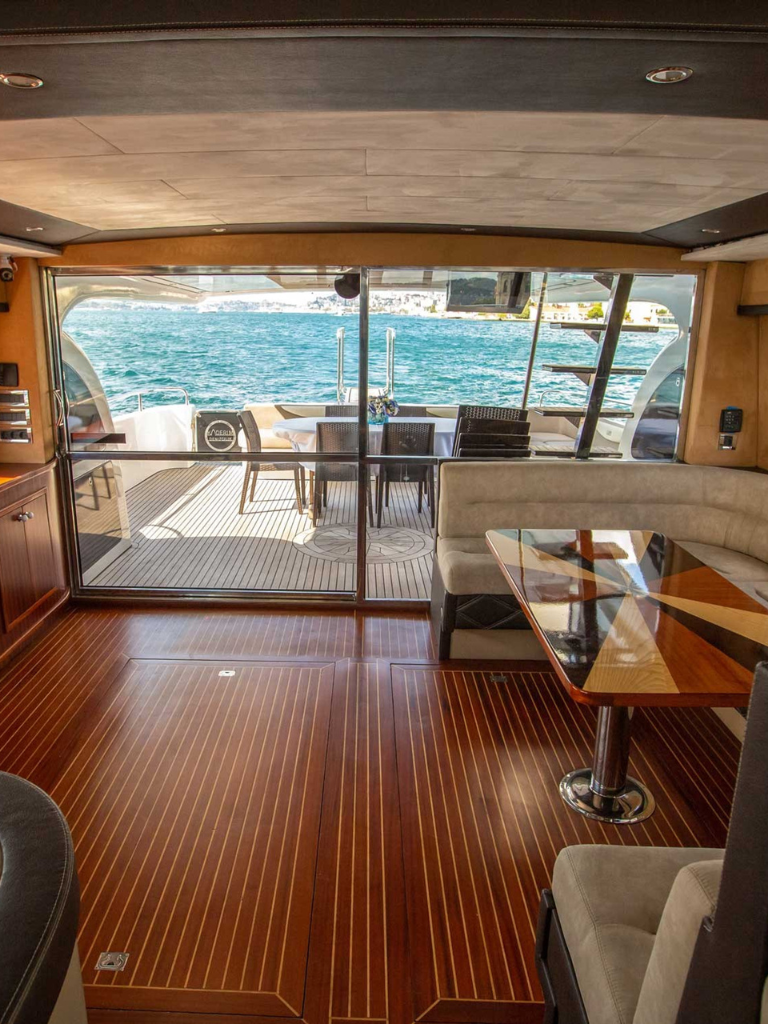 Аренда яхты в Турции с капитаном Стамбул средняя яхта