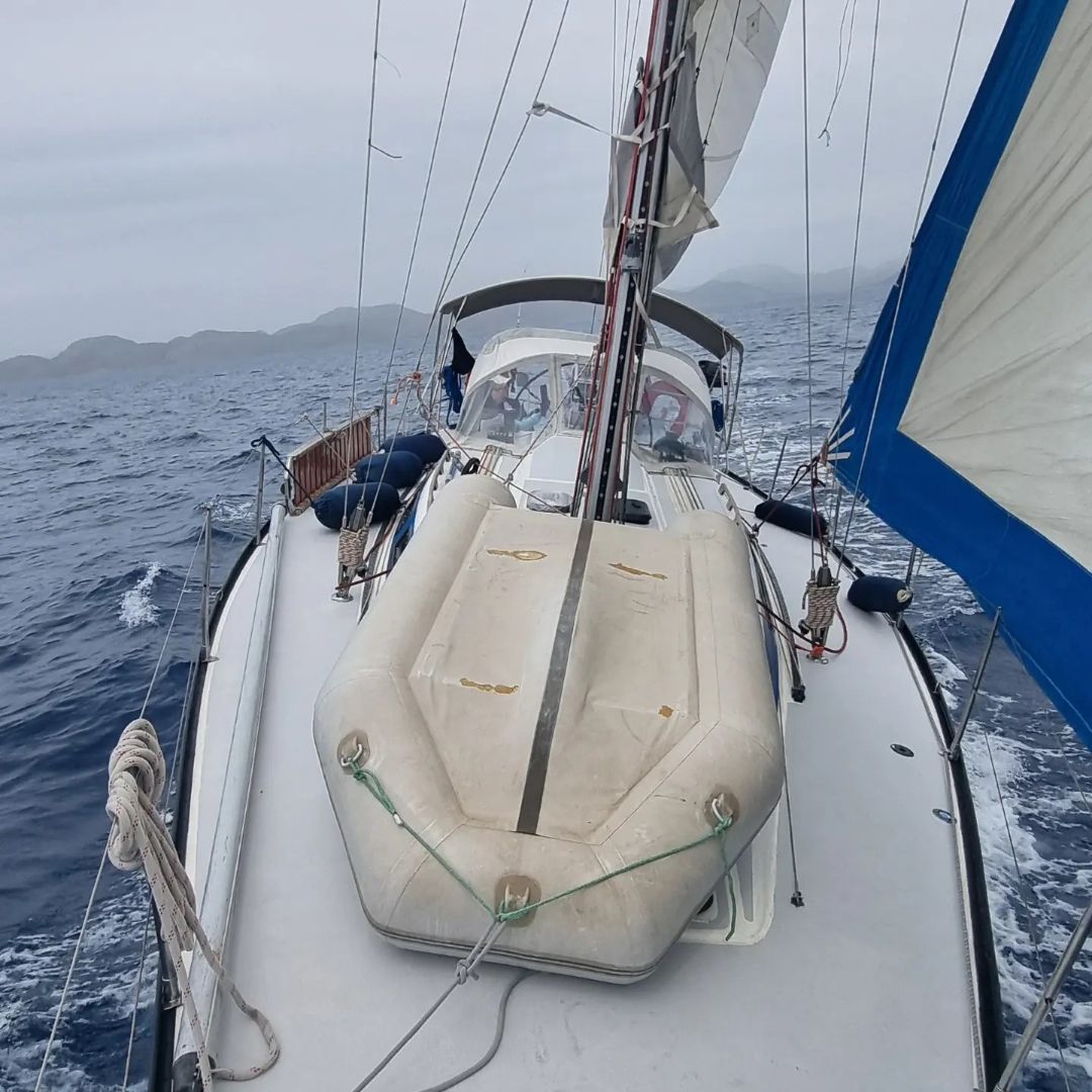 Обучение яхтингу в Турции нос яхты