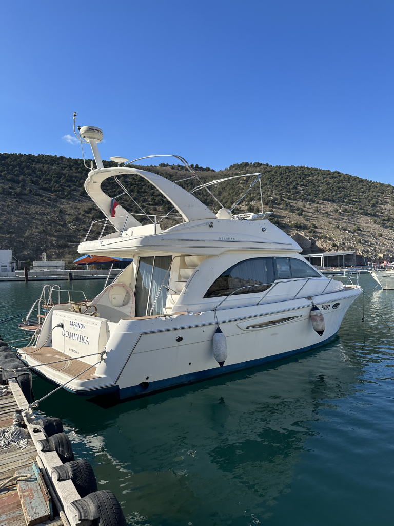 Аренда яхты в Балаклаве с капитаном