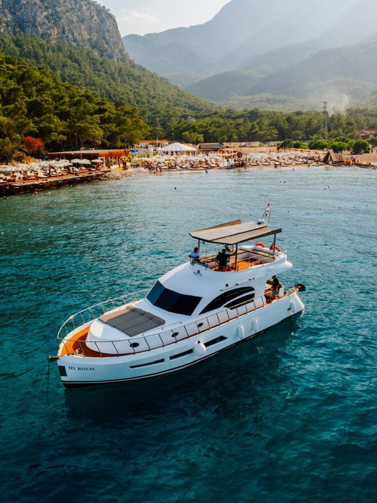 Аренда яхты в Турции с капитаном Стамбул