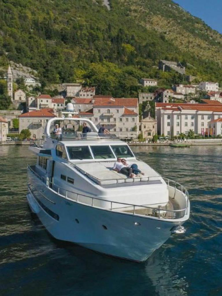 Аренда яхты в Черногории