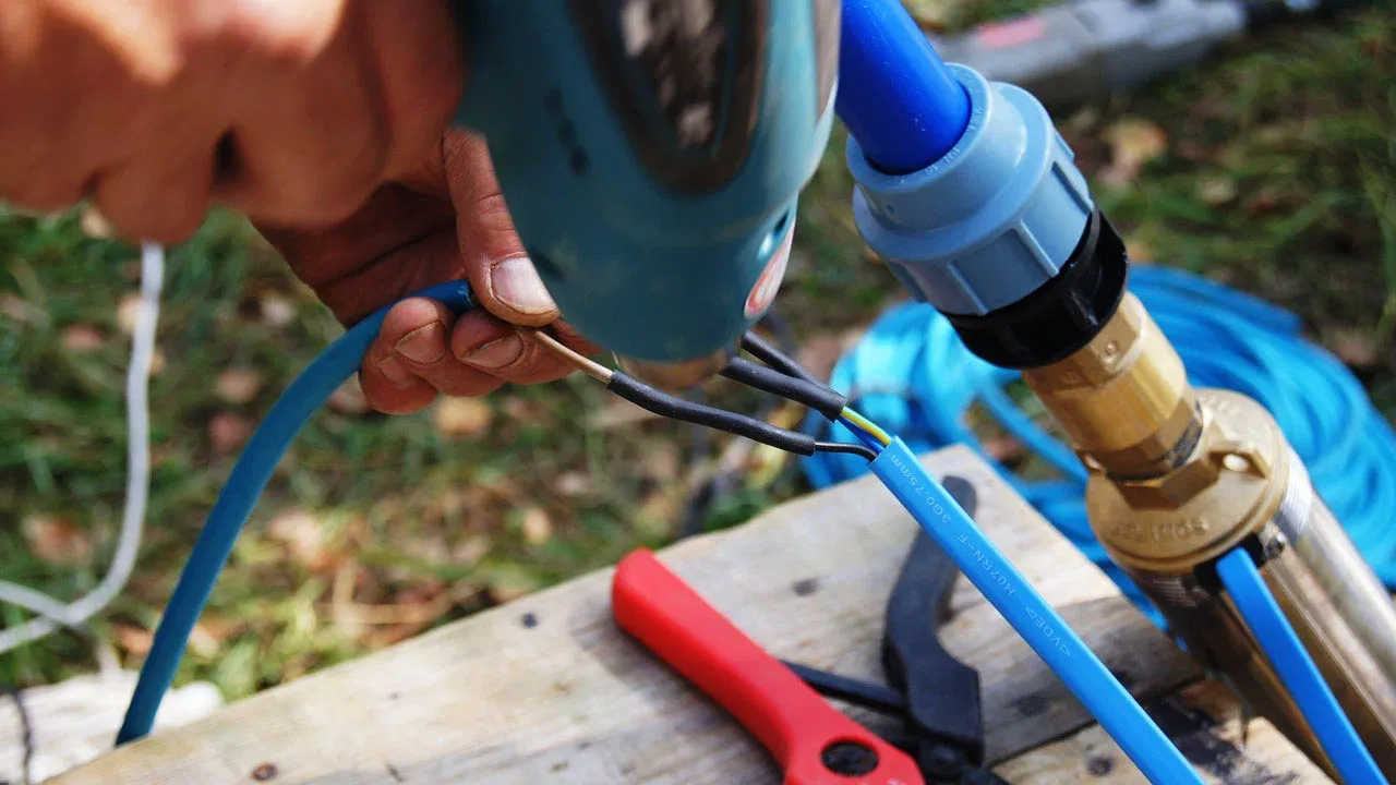 Специалист по ремонту