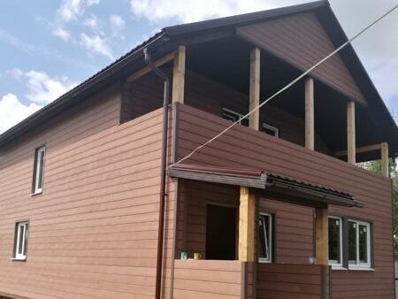 Фасад из дпк коричневый