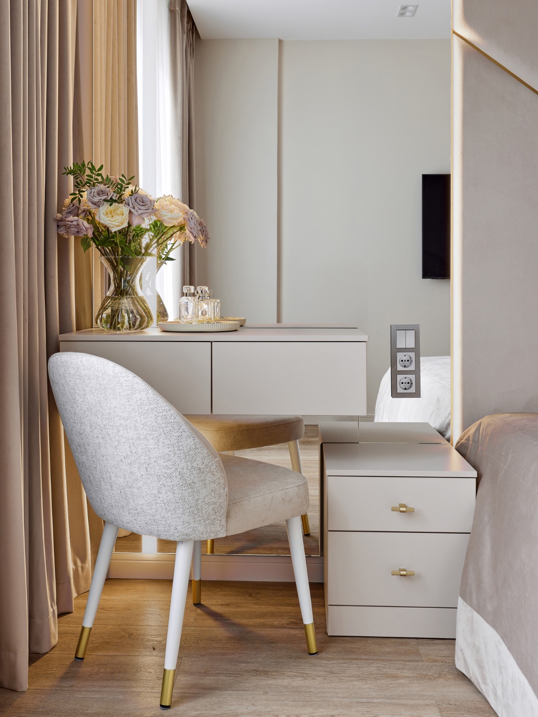 Стройкоманда: Построим все! интерьер спальни, дизайн спальни, маленькая спальня, компактная спальня