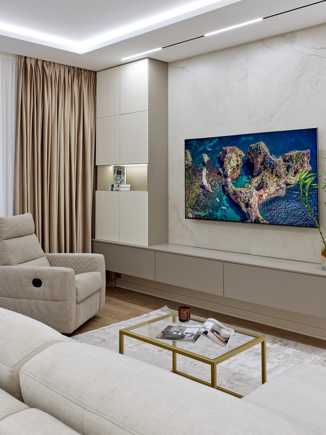 Строй команда: Построим все! многофункциональная гостиная, гостиная тв зона, гостиная отдых, гостиная освещение, строй команда, стройкоманда