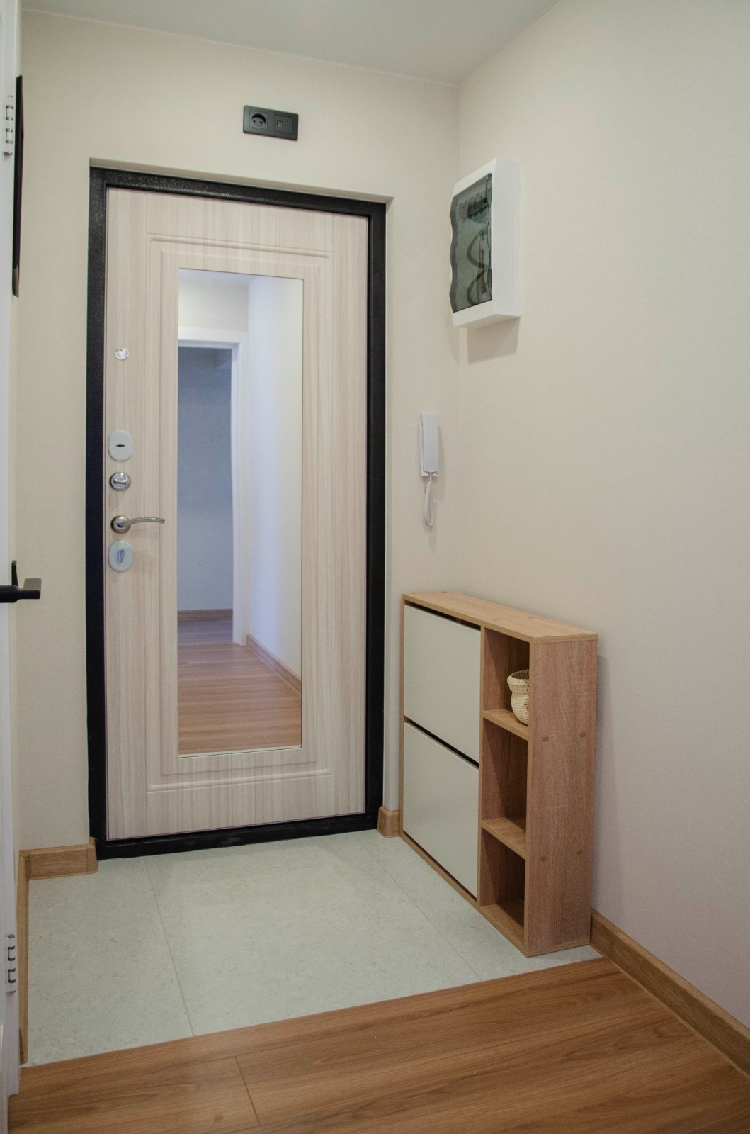 ремонт прихожей, прихожая под ключ, дизайн прихожей, прихожая спб, готовые решения для прихожей, прихожая гардероб, строй команда, стройкоманда